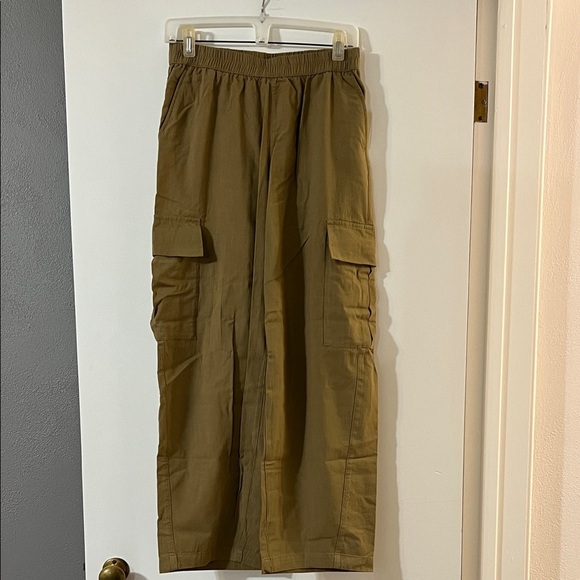 Universal Thread Pants - Universal Thread Olive Cargo Pants
